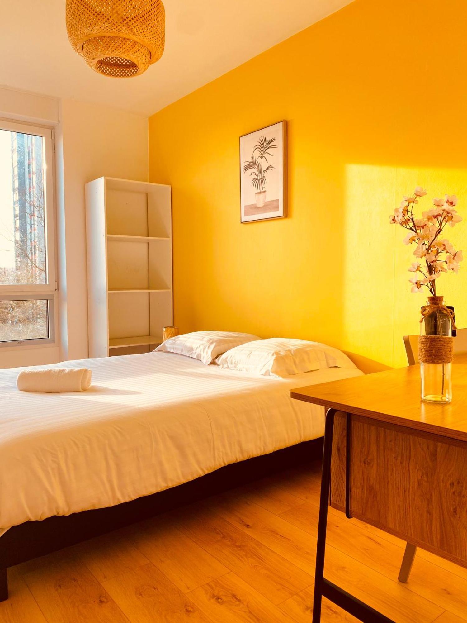 Spacieux Appartement Lumineux Брест Екстер'єр фото