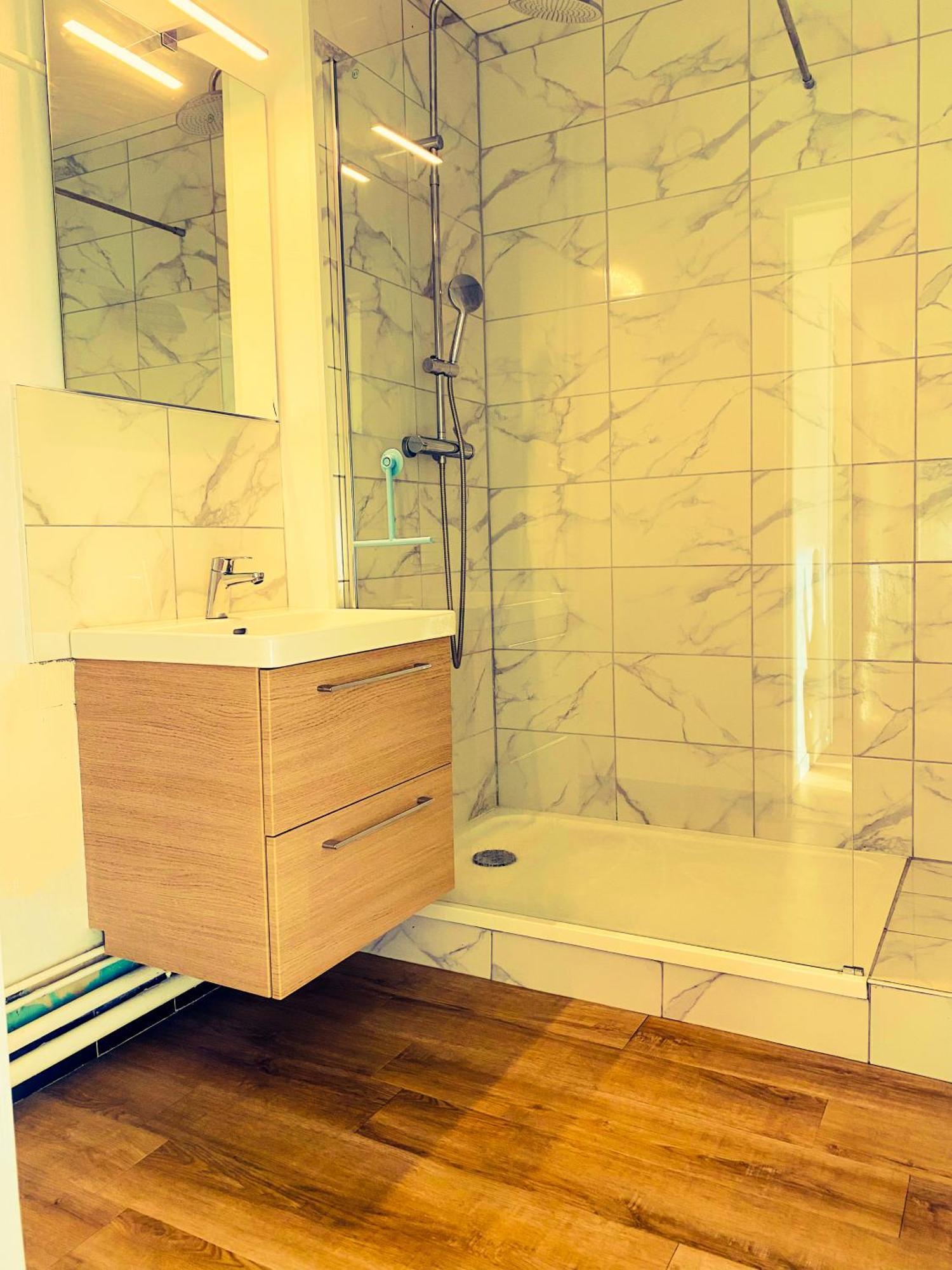 Spacieux Appartement Lumineux Брест Екстер'єр фото