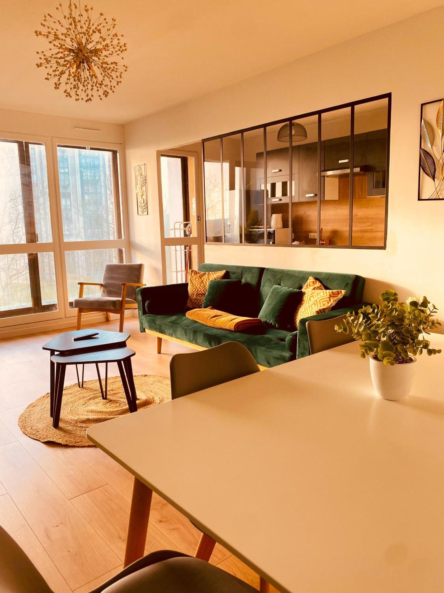 Spacieux Appartement Lumineux Брест Екстер'єр фото